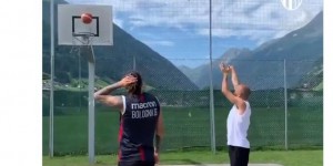 【龙八国际】转战篮球，帕拉西奥发文：感谢你给我的一切，足球⚽❤️??