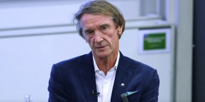 【龙八国际】电讯报：拉特克利夫在回答女足问题时的态度让曼联女队很失望