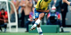 <?php the_title(); ?>