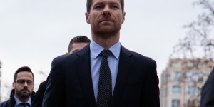 【龙八国际】勒沃库森连续31场保持不败，距拜仁创造的德甲足坛纪录差1场