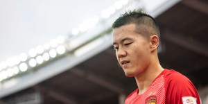 【龙八国际】记者：相比起黄博文是否来担任助教，泰山队是否引援更加重要