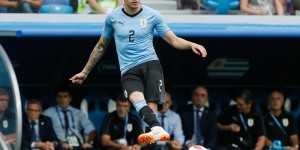 【龙八国际】吉梅内斯谈将战阿根廷：会尽量不撞到阿尔瓦雷斯，因为我们需要他