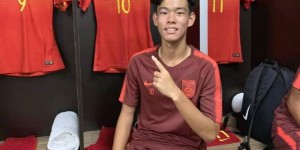 【龙八国际】何小珂：刚上场时我还是挺自信的，确实处理球还不太合理