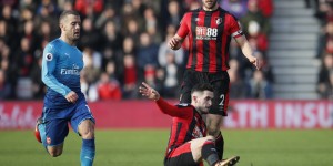 【龙八国际】伯恩茅斯中场库克：我们的踢球方式非常美妙，这都要归功于教练