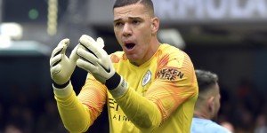 【龙八国际】英媒：曼城想尽快与埃德森续约，续约后周薪涨至20万英镑