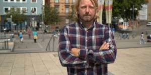 <?php the_title(); ?>