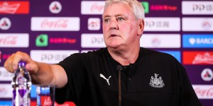 【龙八国际】邮报：史蒂夫-布鲁斯成韩国新帅候选，有沙特俱乐部也想请他