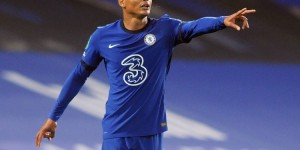 【龙八国际】罗马诺：弗鲁米嫩塞希望免签蒂亚戈-席尔瓦，球员尚未做出决定