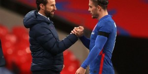 【龙八国际】苏东：格拉利什属于体系球员，马奎尔但凡可以坚持教练都不会放弃