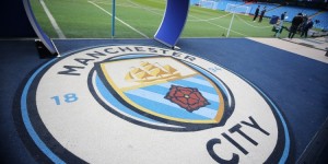 【龙八国际】英媒：曼城115项指控下周开庭，听证会预计2个月&最快明春出结果