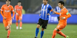 【龙八国际】博主：35岁邓卓翔回归武汉三镇，进入教练组