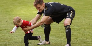 <?php the_title(); ?>