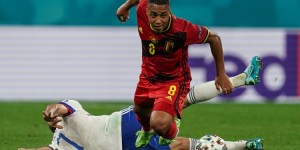 【龙八国际】蒂莱曼斯：我自豪能为比利时队出战，而队长袖标让这一切更美好