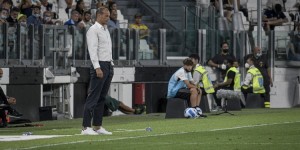 【龙八国际】阿莱格里：尤文目标欧冠赛场和意大利杯冠军 俱乐部有权考虑换帅