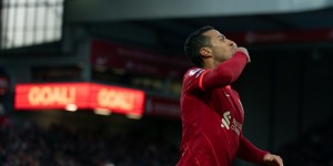 【龙八国际】每日体育报：蒂亚戈想继续征战欧洲顶级联赛会考虑加盟赫罗纳