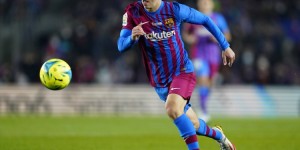 【龙八国际】每体：对马竞加维多次要求莱万上前施压未得响应，球员对此很不满