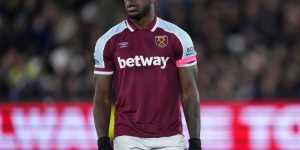 <?php the_title(); ?>