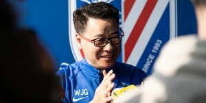 【龙八国际】唐蒙：吴金贵不会和申花对簿公堂 久事一开始就将其视为过渡教练