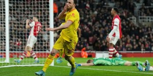 <?php the_title(); ?>