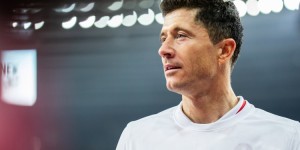 【龙八国际】莱万：等欧洲杯与法国交手时，希望他们已经两战全胜提前出线