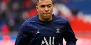 【龙八国际】队报：恩里克换下姆巴佩传达信息，球员不再是不可触碰的