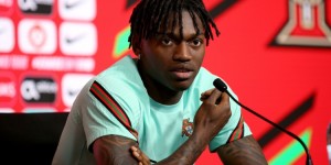 <?php the_title(); ?>