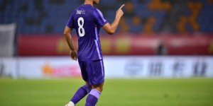 【龙八国际】赵英杰谈离队：不能在没多少出场时间的情况下，占球队薪资空间