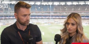 【龙八国际】天空体育记者：随着目前情况的持续，看起来C罗将留在曼联