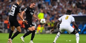 【龙八国际】外媒：法兰克福可能需要输给莱比锡来阻击多特，以便拿到欧冠资格