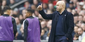 【龙八国际】跟队：利物浦已与费耶诺德就斯洛特展开谈判，后者合同到2026年