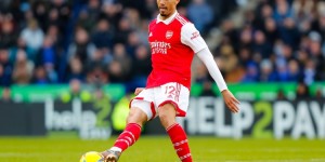 【龙八国际】西媒：皇马计划在夏窗引进1-2名后卫，萨利巴是目标之一