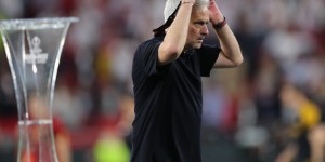 【龙八国际】心有不甘！穆帅：死也不会接受，为什么上赛季欧联决赛那不是点球