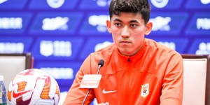 【龙八国际】买乌郎：代表国家队踢世界杯是终极梦想，没想到国足氛围特别好