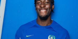 <?php the_title(); ?>