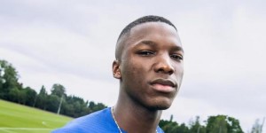 <?php the_title(); ?>