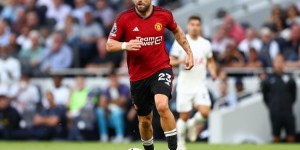 【龙八国际】人手告急！记者：双红会曼联仅有6名后卫可供选择，肖或带伤上阵