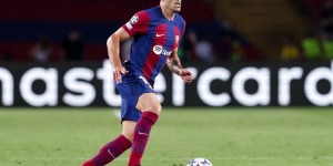 【龙八国际】世体：罗梅乌无意冬窗离开巴萨，他对于转会传闻并不知情