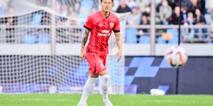 【龙八国际】李昂回忆门线救险：相信颜骏凌能碰到或挽救一点，我正好能补上