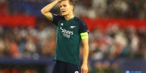 【龙八国际】英超首位！厄德高单场传球超100次、创造7次机会并送出2次助攻