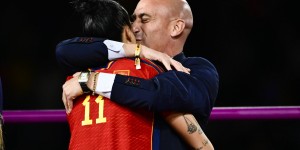 【龙八国际】西媒：埃尔莫索出庭指控卢比亚莱斯，后者可能面临6年监禁