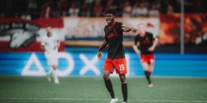 <?php the_title(); ?>