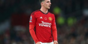 【龙八国际】刚复出1个月?罗马诺：芒特因伤缺战考文垂，阿姆拉巴特也有伤