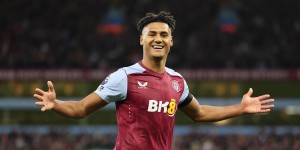 【龙八国际】?对比上赛季同时期积分：利物浦+16分维拉+15 阿森纳-8曼联-10