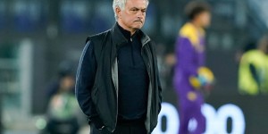 【龙八国际】逐步远离豪门？穆帅近年来执教路线：曼联→热刺→罗马→费内巴切