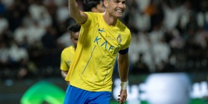 【龙八国际】前队友：C罗可以像瓜帅阿隆索一样当教练，他是历史最佳二人之一