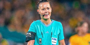 【龙八国际】英超第18轮裁判安排：韦尔奇成首位女主裁 卡瓦纳执法红军战枪手