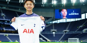 【龙八国际】津媒：王霜场均仅20分钟出场时间，旅英生涯考验重重