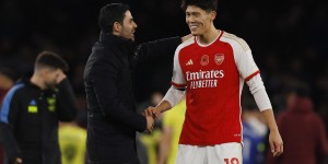 【龙八国际】罗马诺：富安健洋续约谈判接近完成，他将加薪续约冬窗不会离队