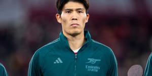 【龙八国际】记者：富安健洋在体育馆内进行额外恢复训练，没有迹象表明他受伤