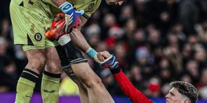 【龙八国际】战维拉拼到抽筋！加纳乔INS晒大马丁为自己压腿照：??